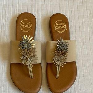 ANDRE ASSOUS  Beige Slide Sandals with Metallic Fringe Detail